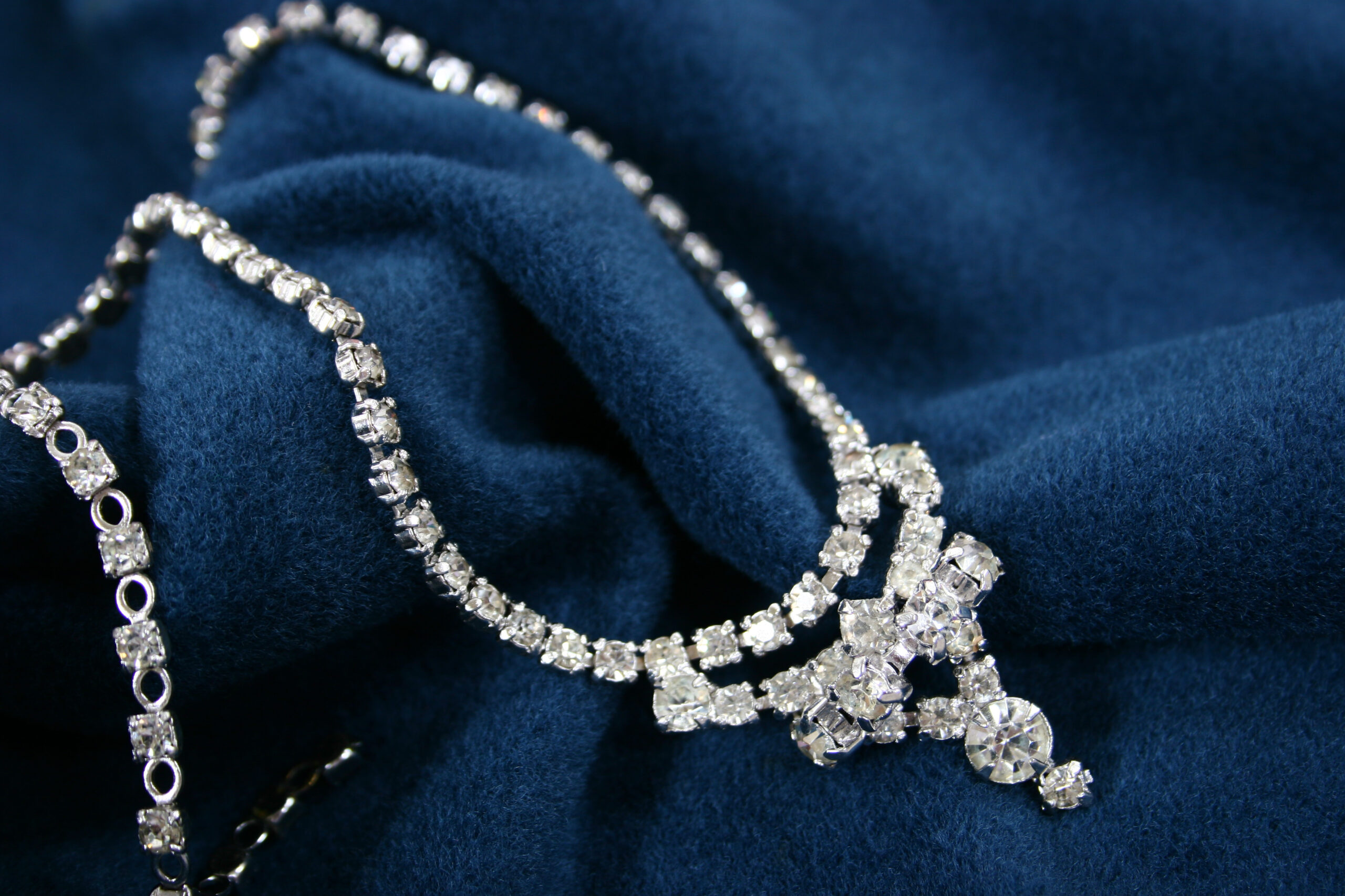 Diamond Necklaces And Pendants Andrews Jewellers